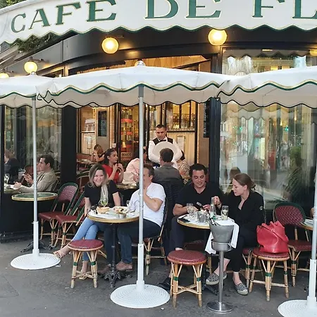 Gorgeous Place ,center Paris,close To Louvre Meusm And Eiffel Tour ,front Metro Appartamento
