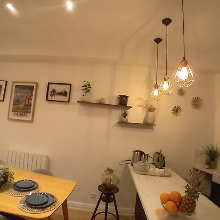 Appartamento Gorgeous Place ,center Paris,close To Louvre Meusm And Eiffel Tour ,front Metro Parigi